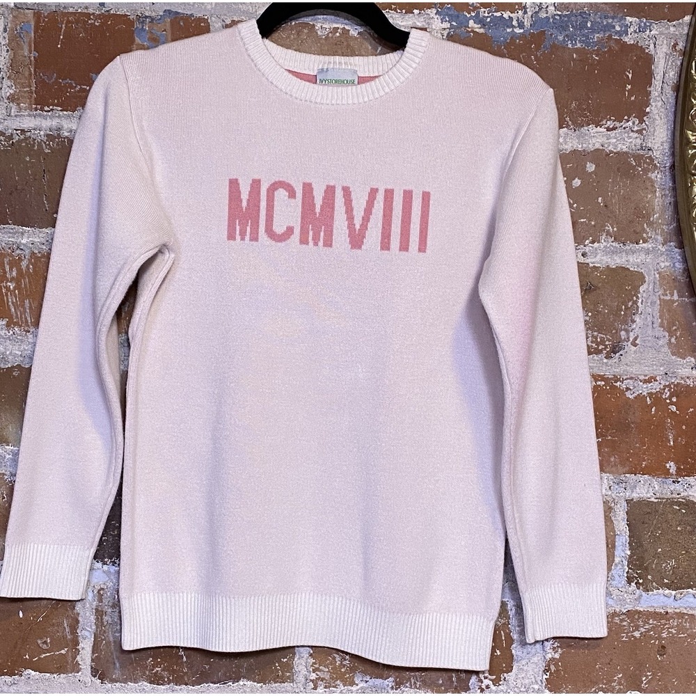 Ivy Storehouse Alpha Kappa Alpha Sorority AKA Swrater MCMVIII Pink & White sz MD